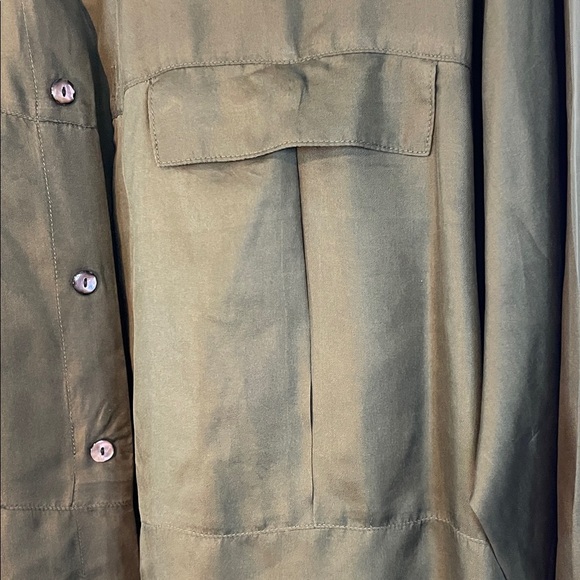 VNTG JT Beckett 100% Silk Button Down Shirt – Olive Green Long Sleeve Size L - Picture 4 of 13